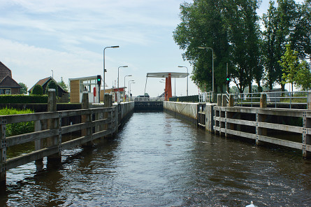 Foto Beukerssluis, brug over bovenhoofd