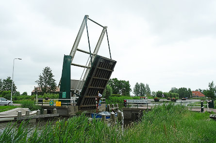Foto Abbegeasterketting, brug