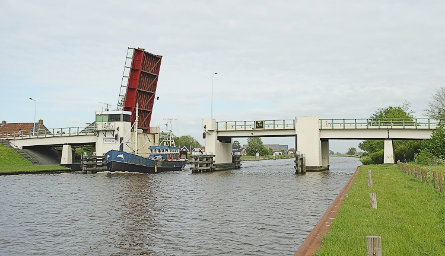 Foto Dronrijp, brug