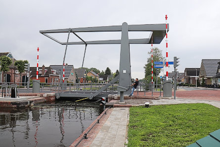Foto Stokersverlaat Nr. VII, brug over bovenhoofd