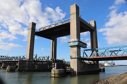 Foto Calandbrug, verkeers-/spoorbrug