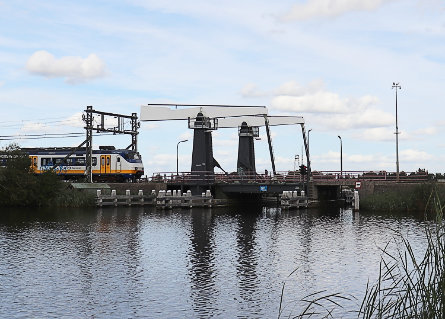 Foto Deelsspoorbrug