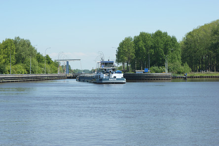 Foto Gaarkeukensluis, brug over benedenhoofd