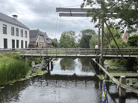 Foto Garrelsweer, fiets/voetbrug