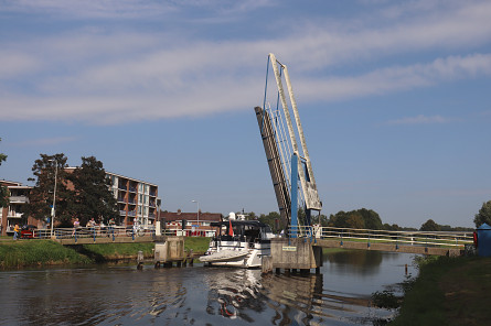 Foto Het Vonder, fietsbrug