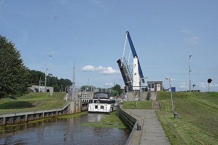 Foto Kampersluis, brug over benedenhoofd