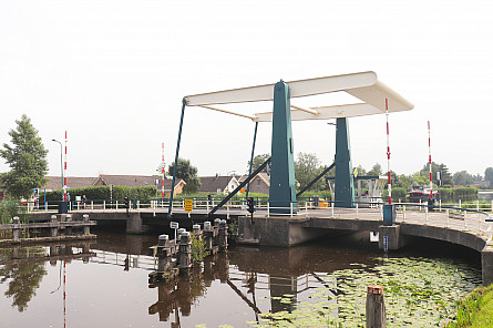 Foto Oude spoorbrug De Hoef