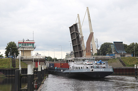 Foto Sluis I, brug over benedenhoofd