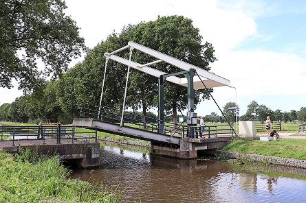 Foto Trambrug (Brug Wijnjeterp)