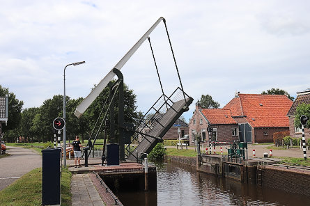 Foto Verlaat Nr. III, brug over benedenhoofd