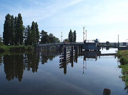 Foto Zwanenburg, fiets/voetbrug