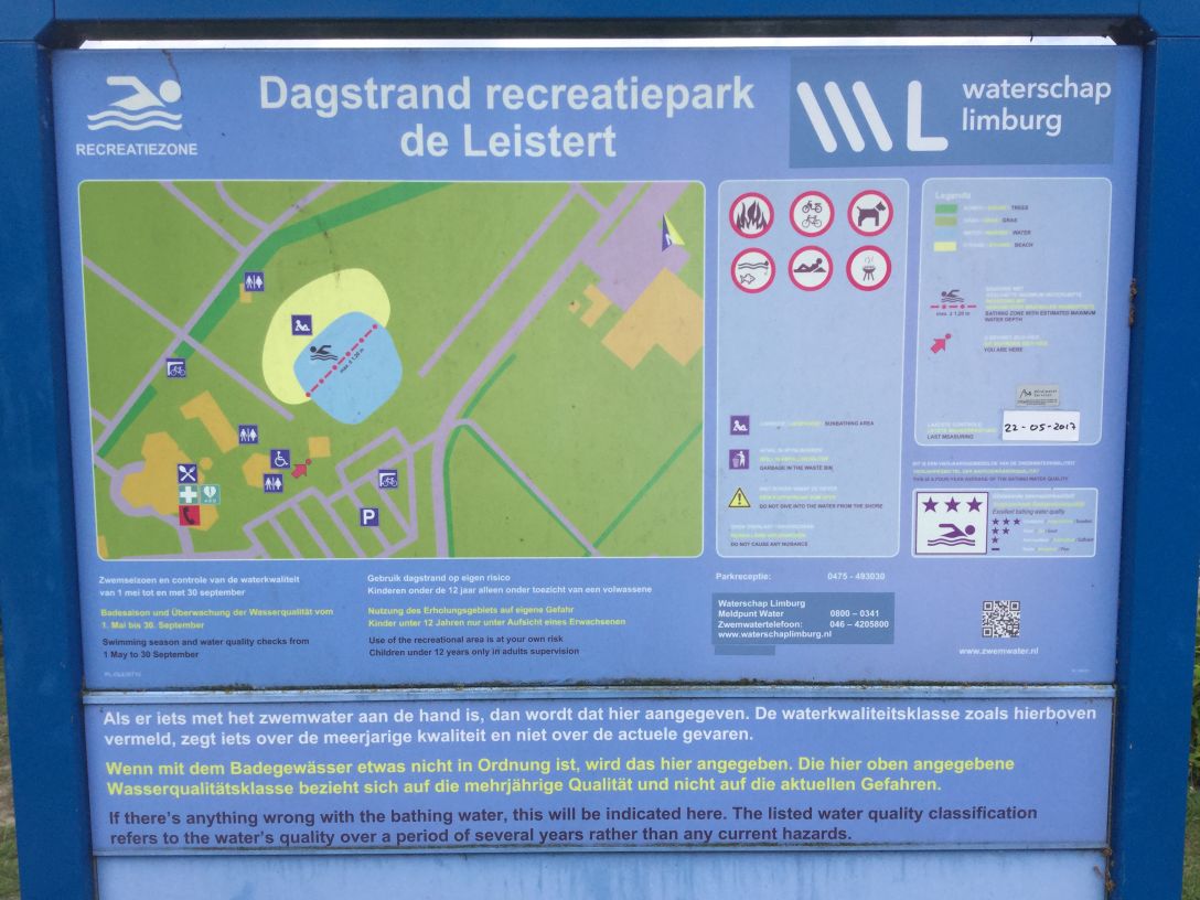 The information board at the swimming location Dagstrand Recreatiepark De Leistert