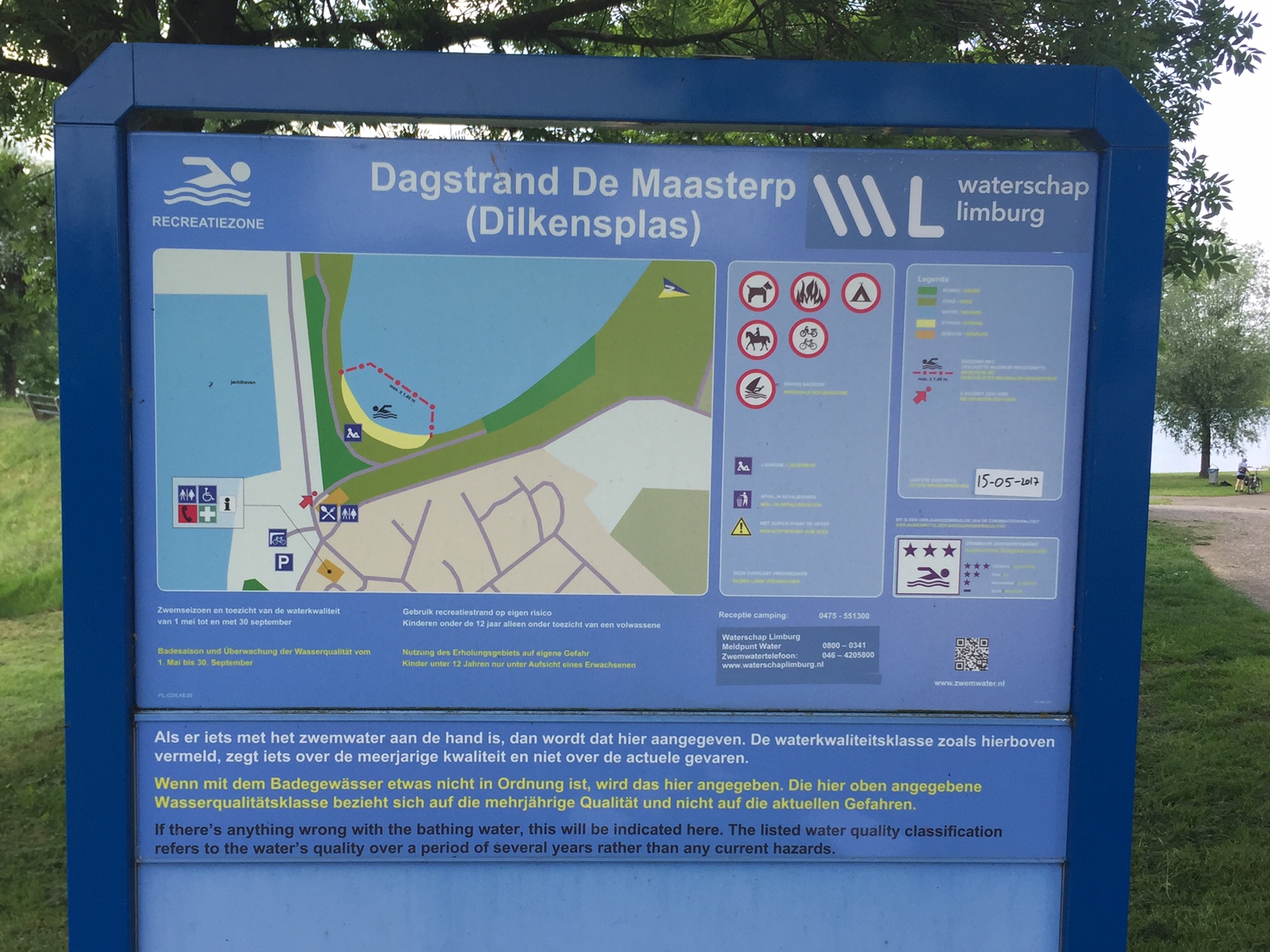 The information board at the swimming location Dilkensplas
